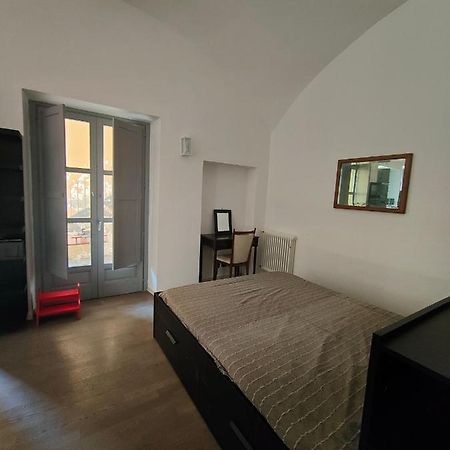 Accogliente Appartamento Tipo Loft Торино Екстериор снимка