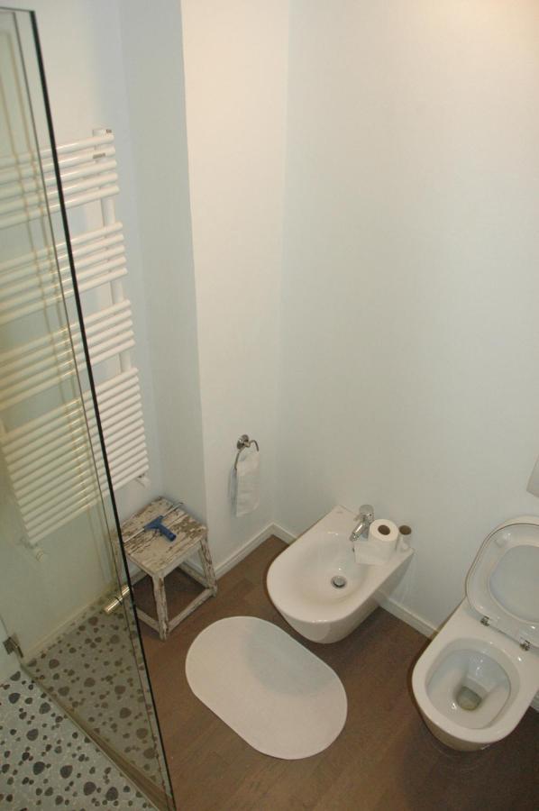 Accogliente Appartamento Tipo Loft Торино Екстериор снимка